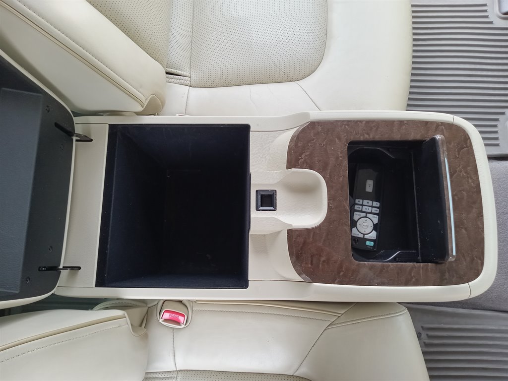 2017 INFINITI QX80 Signature - Photo 42