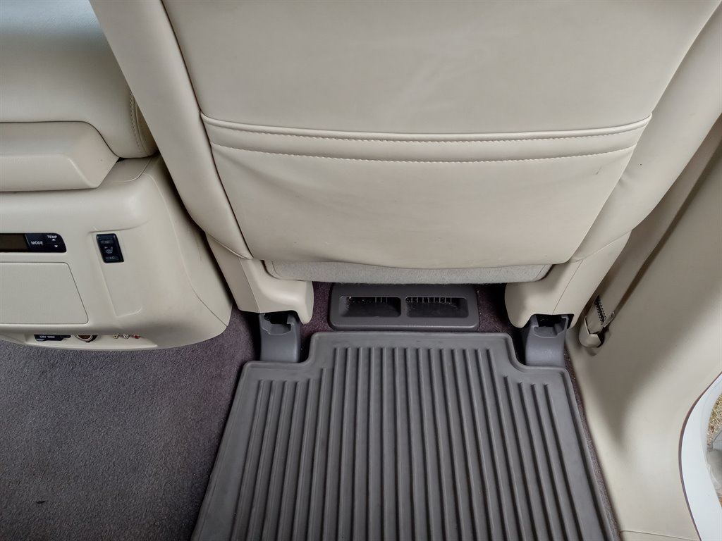 2017 INFINITI QX80 Signature - Photo 43