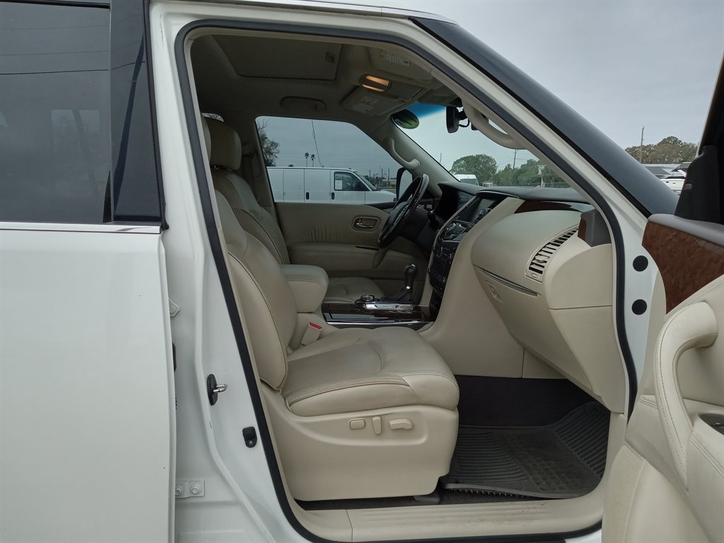 2017 INFINITI QX80 Signature - Photo 13