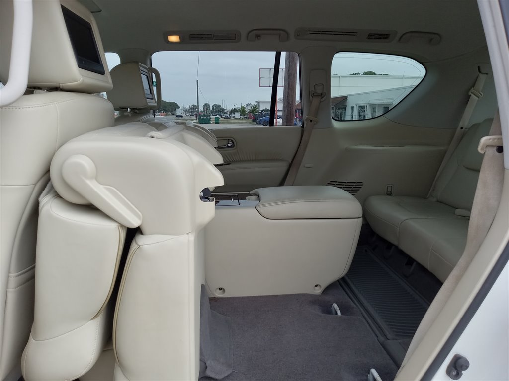 2017 INFINITI QX80 Signature - Photo 39